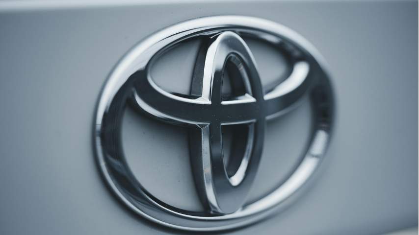 Toyota, Europa e o novo léxico do elétrico