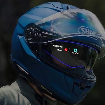HUD à prova de rua: o capacete que coloca a interface no horizonte